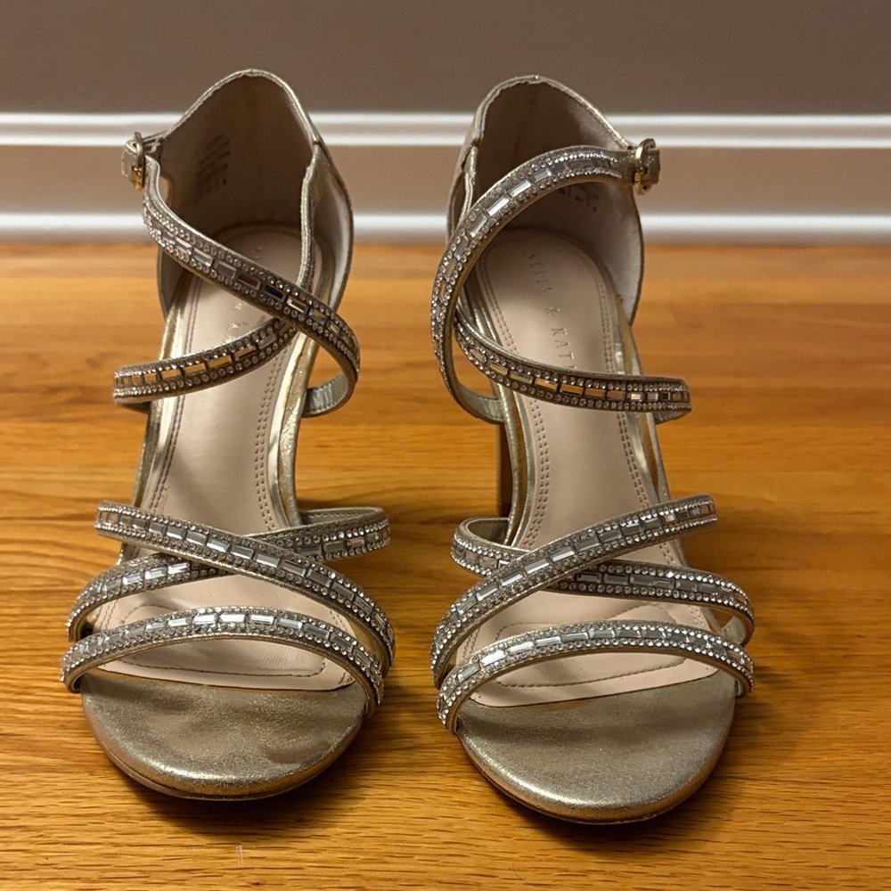 Kelly & Katie Elegant Gold Strappy Women's Sandals